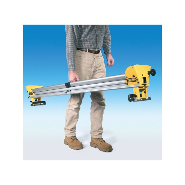 Piètement compact pour scies à onglets